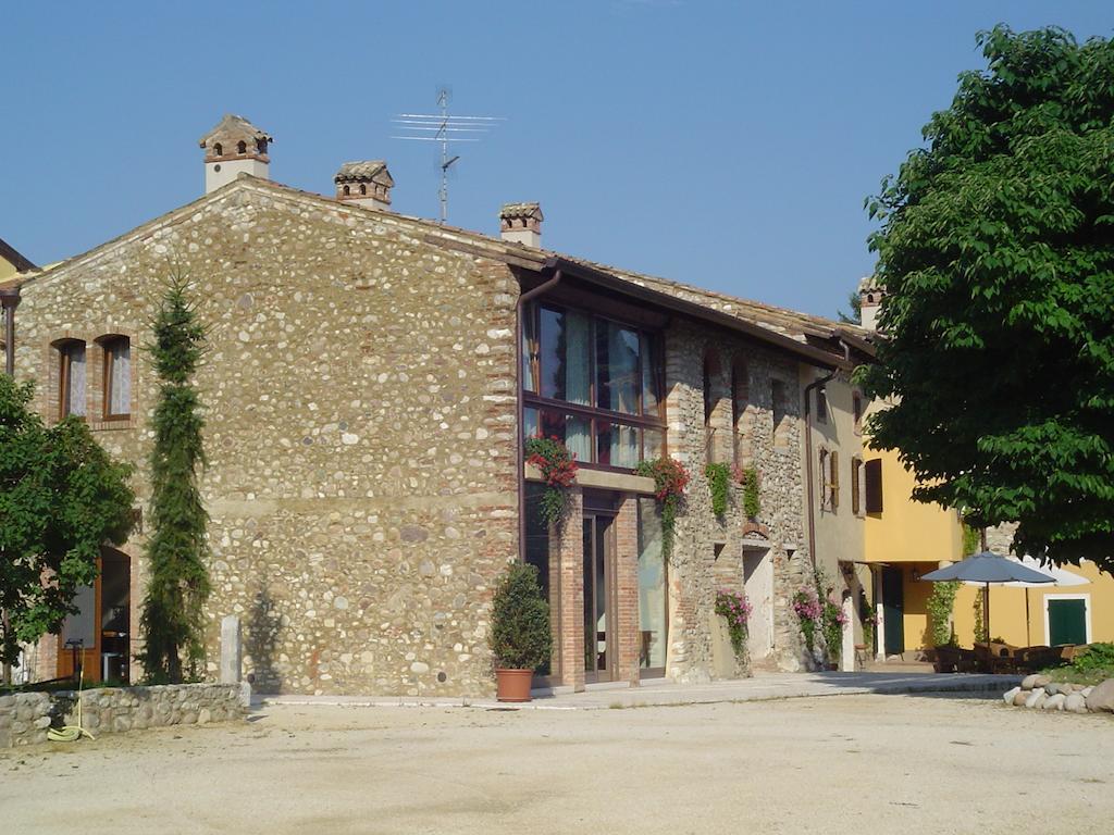 Agriturismo Sambuco Villa Pastrengo Exterior photo